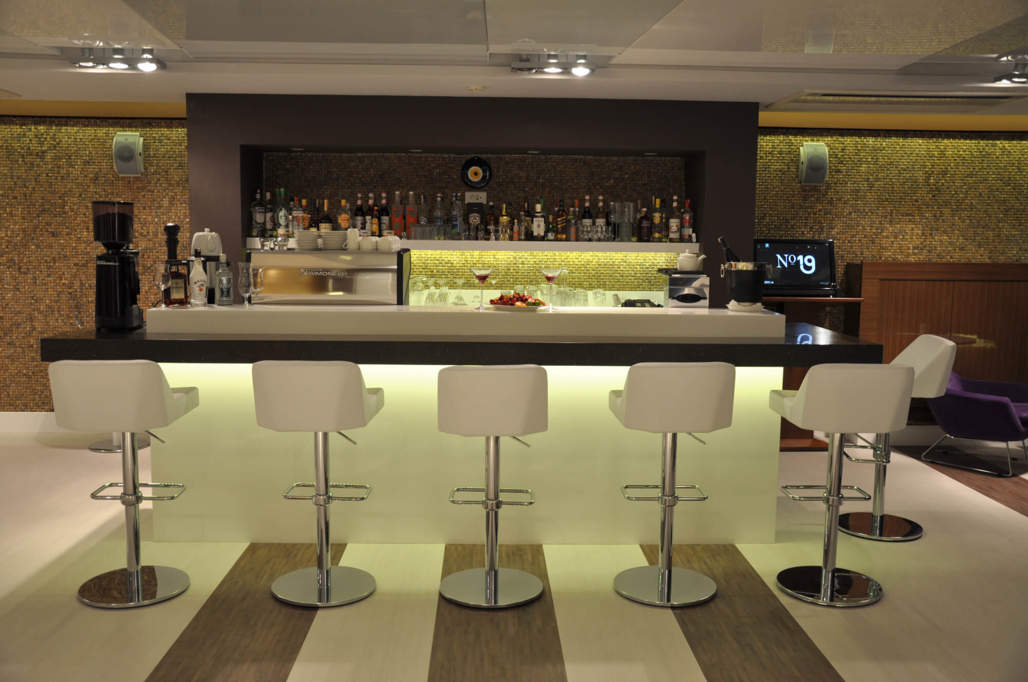 no19hotel.com