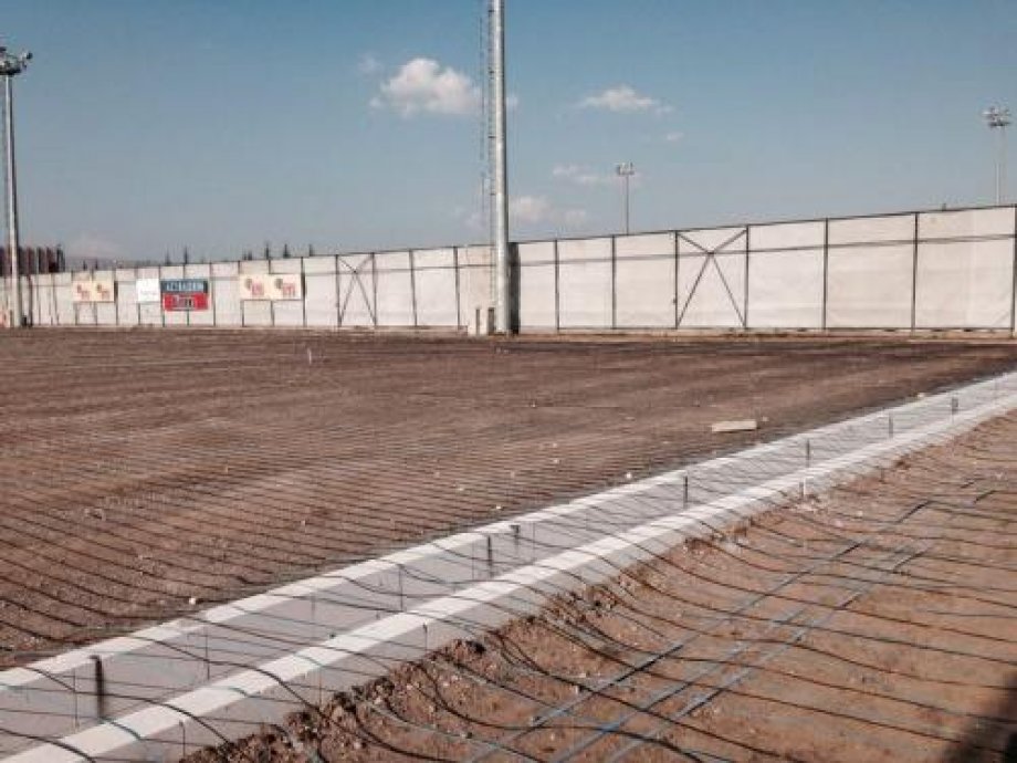 Eskişehirspor Tesisi Sahalarında Elektrikli Yerden Isıtma Sistemi 2014