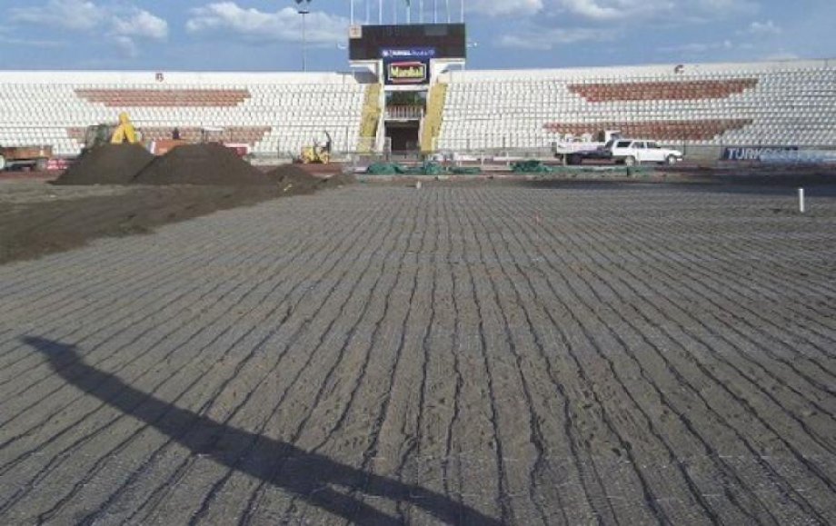 Eski Sivas 4 Eylül Stadyumu Elektrikli Yerden Isıtma