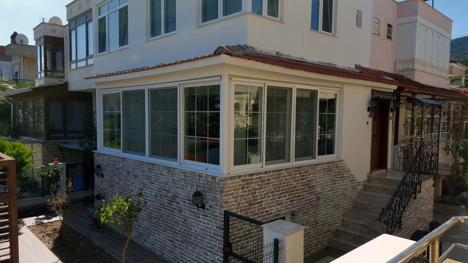 Yeni Foça Villa