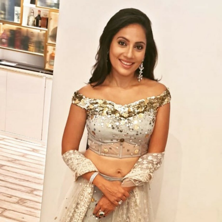 шаббир ахлувалиа личная жизнь. канчи коул. шаббир ахлувалиа и его жена. шаббир ахлувалиа. шаббир ахлувалиа фильмы.