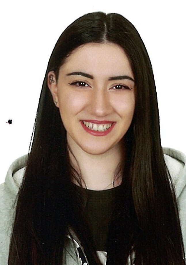 Sesil Kahvecioğlu/ Müzik Öğretmeni